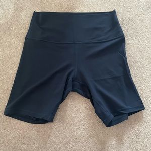 8” Align shorts